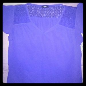 Short sleeve navy lace shoulder blouse